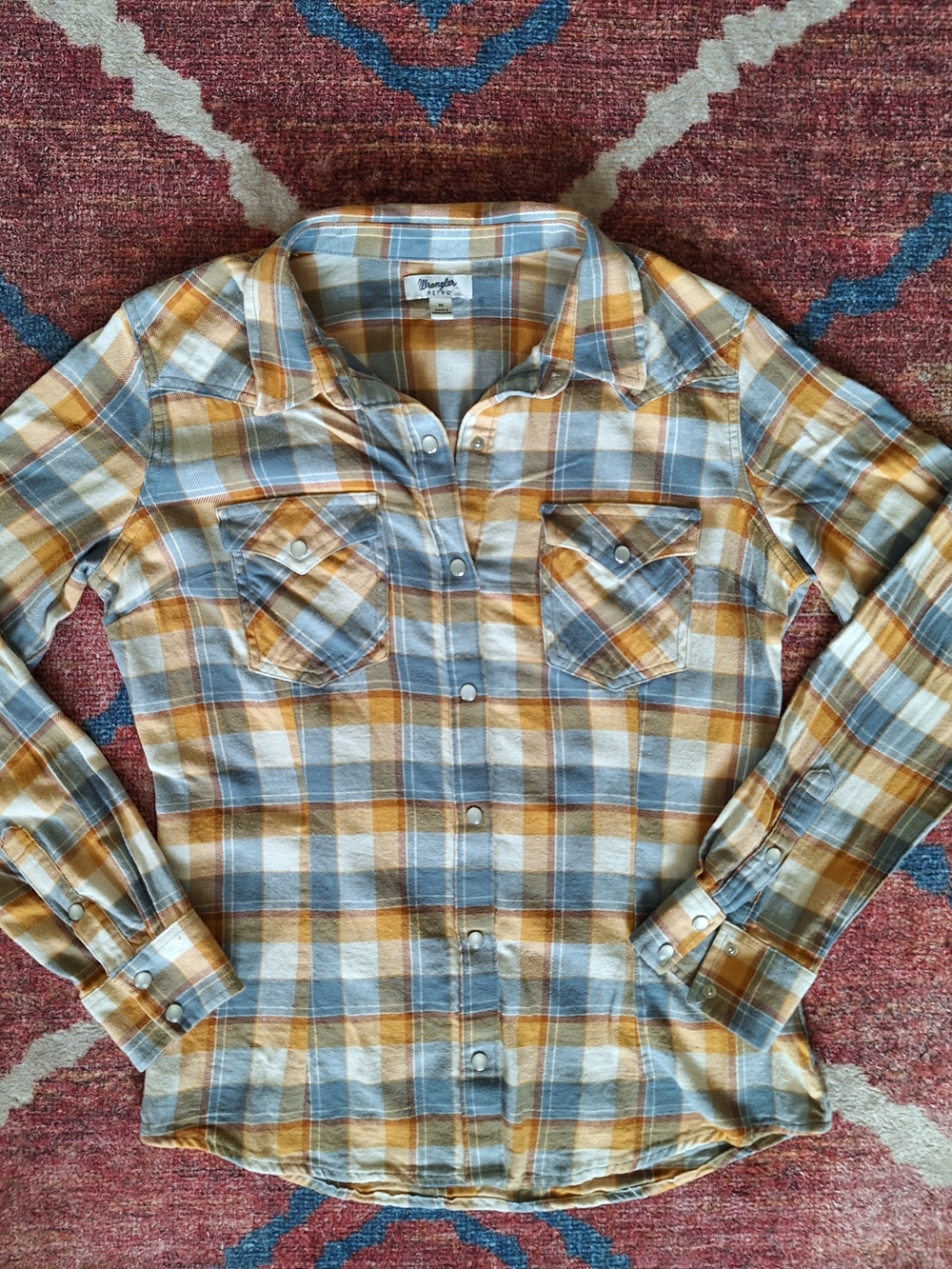 Womens Wrangler Yellow Gray Plaid Button-Down Shirt